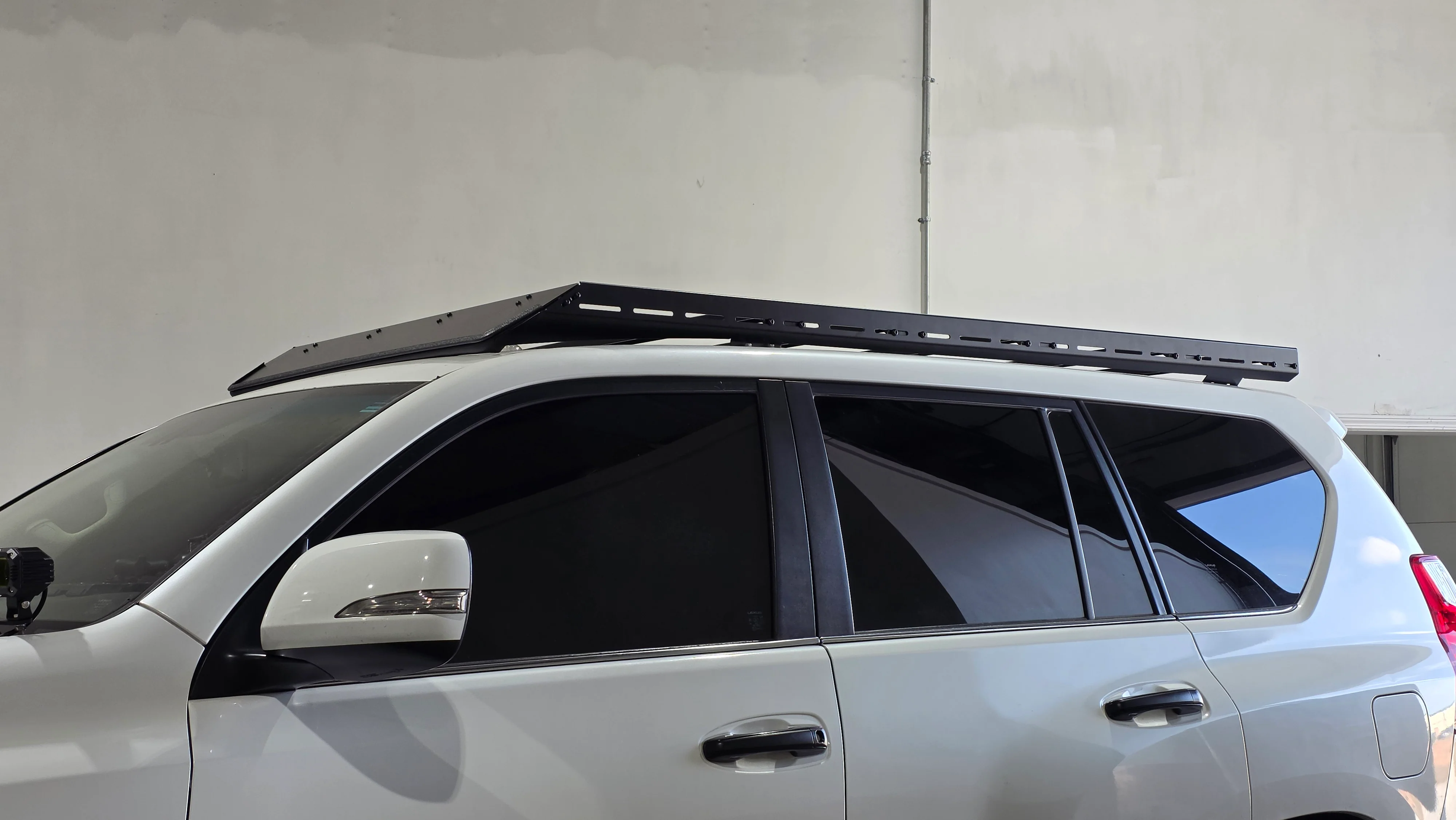 Ruggedized Low Profile Rack - GX460 - Image 3